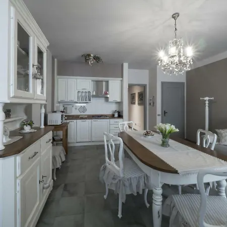 Sweet Home Desenzano del Garda Exterior foto