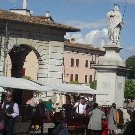 Sweet Home Desenzano del Garda Exterior foto