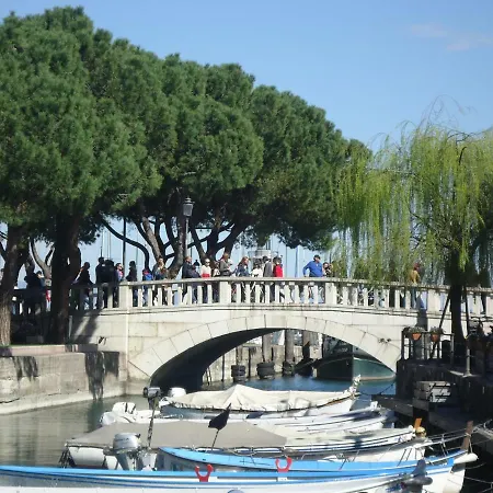 Sweet Home Desenzano del Garda Exterior foto
